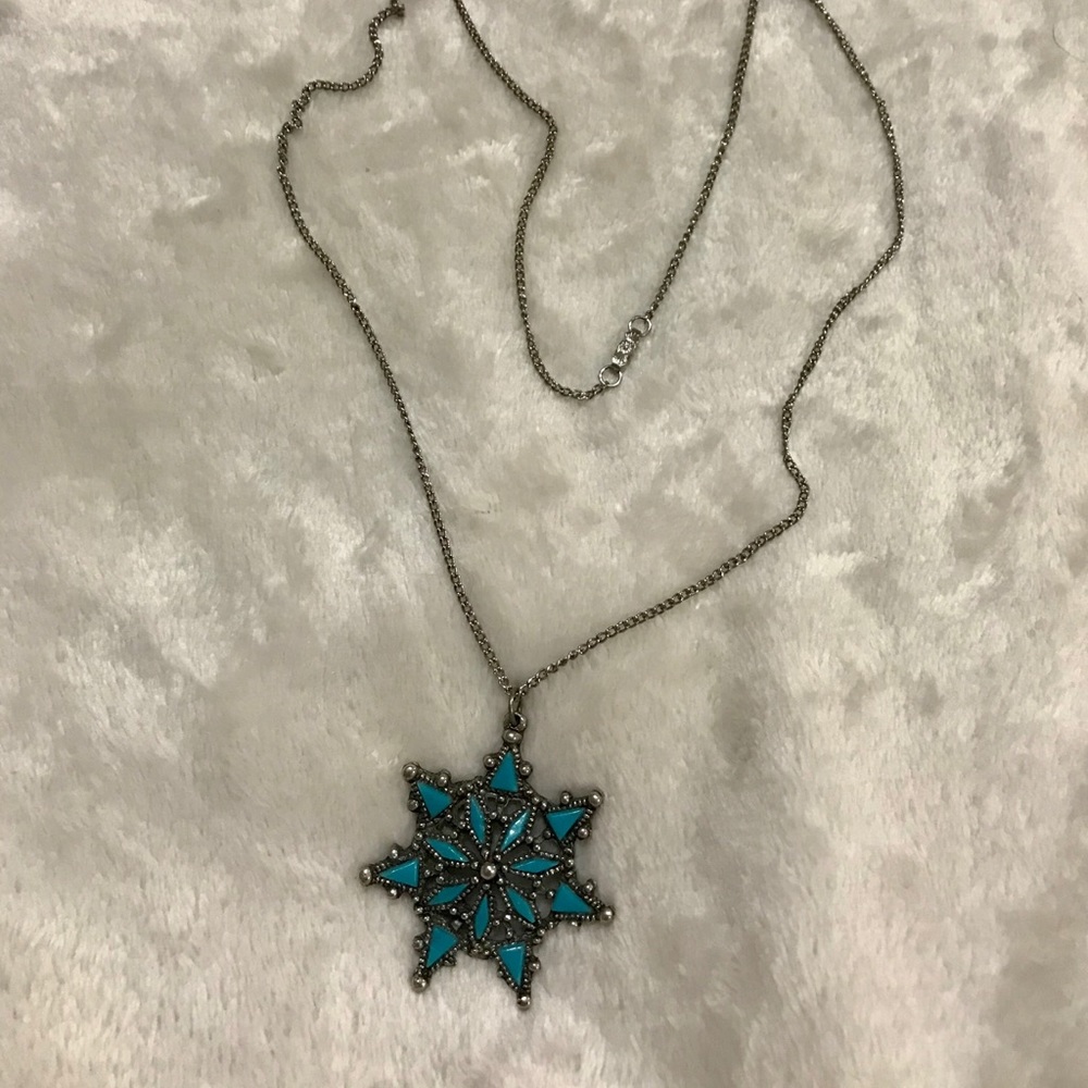 Necklace - Picture 2 of 4